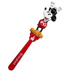 Vintage Disneyland Walt Disney World Mickey Mouse Back Scratcher Red Plastic 3D